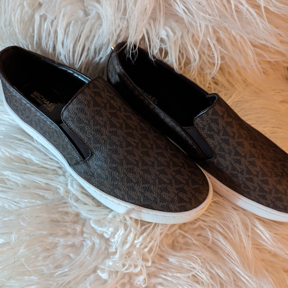 Michael Kors Loafers - Picture 6 of 7